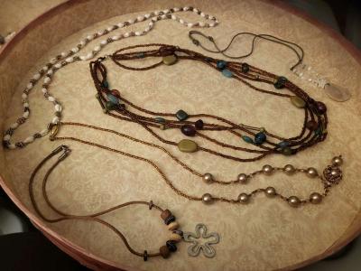 ASSORTED  BEADED NECKLACES - Thumbnail 1