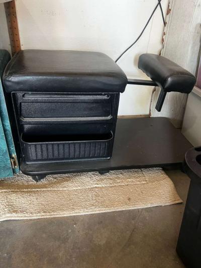 manicure station - Thumbnail 2