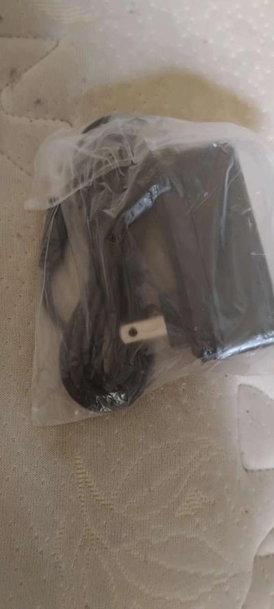 Yamaha NP12 61 Key Piaggero Portable Digital Corded  Battery - Thumbnail 5