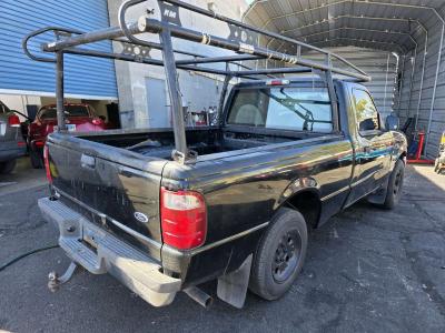 Ford Ranger - Thumbnail 3