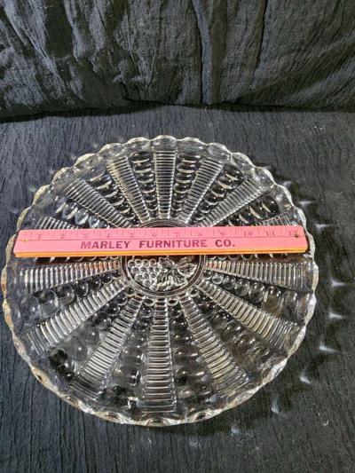 Pressed glass platter - Thumbnail 2