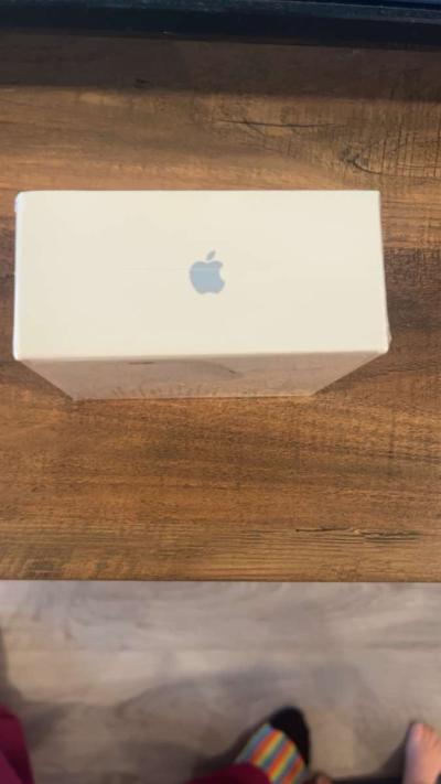 apple AirPod pros gen 2 - Thumbnail 2