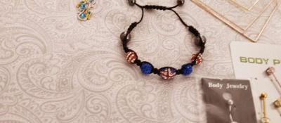 clearing out Jewelry - Thumbnail 3