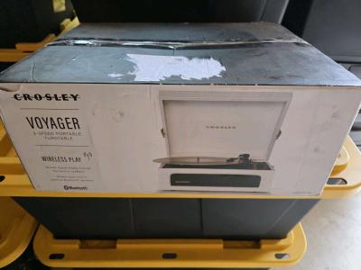 Crosley Voyager 3 Speed Portable Bluetooth Turntable White - Thumbnail 1