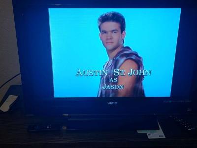 32 Inch Vizio High Definition TV - Thumbnail 2