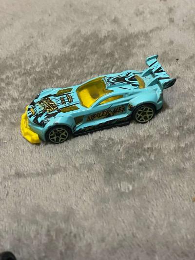 hot wheels and avocado plushie - Thumbnail 6