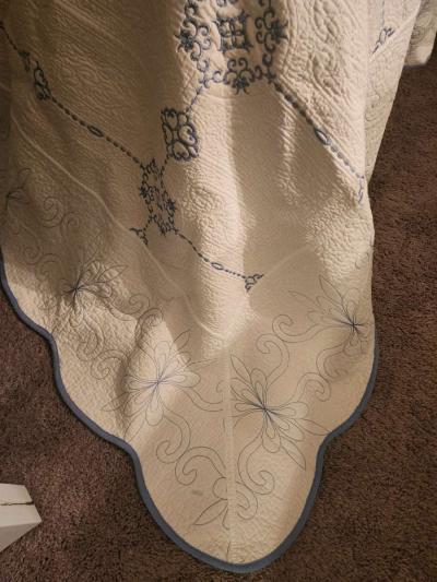 King size quilt set - Thumbnail 2