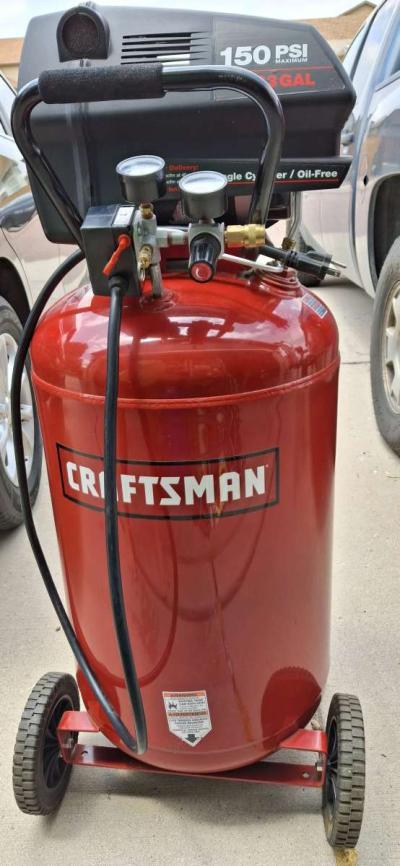 craftsman 33gallon 150 psi air compressor like new - Thumbnail 4