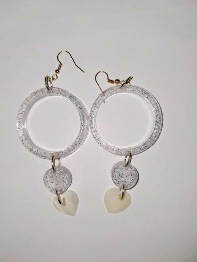 sparkling earrings with hearts - Thumbnail 2