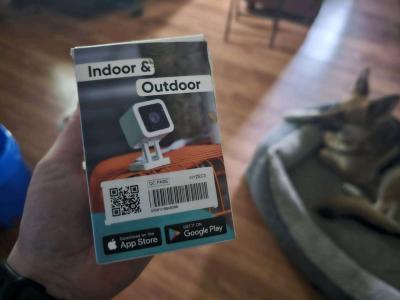 Wyze Cam v3 IndoorOutdoor Security camera - Thumbnail 2