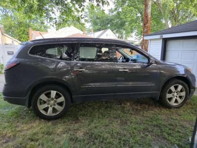 2014 Chevrolet Traverse - Thumbnail 3