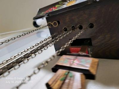 1970s vintage German cuckoo clock with pine cones and pineap - Thumbnail 5