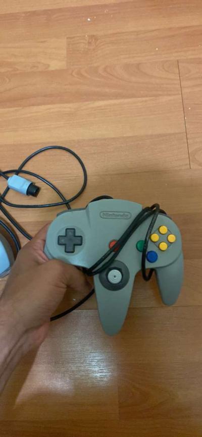 N64 controller set - Thumbnail 3