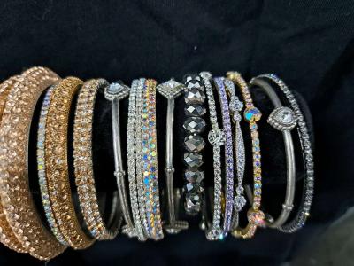 costume Jewelry Bracelets - Thumbnail 3