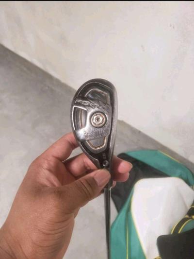 Wilson Staff FG Tour M3 Golf Club Set  Driver Fairway Hybrid