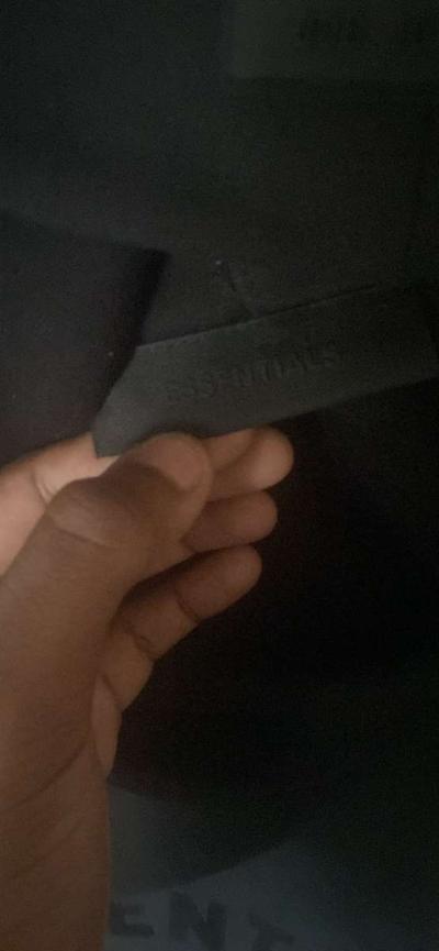 Essential hoodie size small - Thumbnail 3