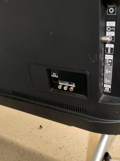 49 Inch 4K TCL Roku Smart TV - Thumbnail 4