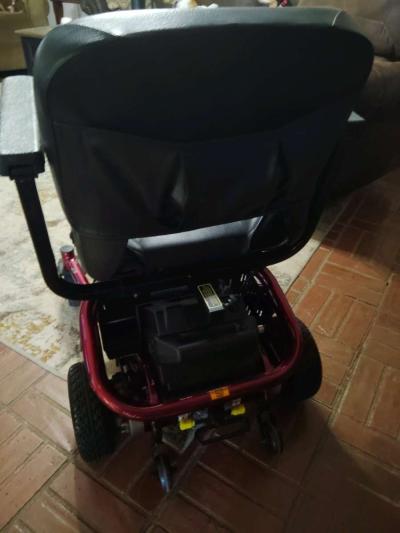 Electric chair - Thumbnail 3