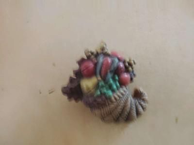 Vintage Pins - Thumbnail 3