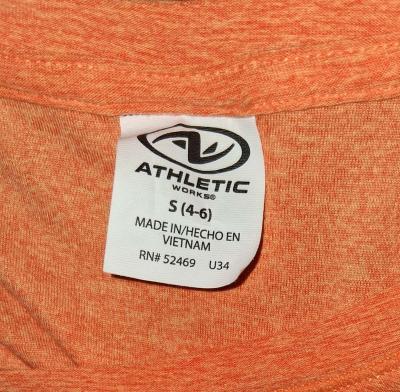 bundle Of 2 Womens tank tops size small - Thumbnail 6