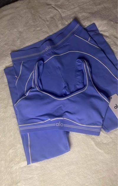 Color Crush Alo Yoga Set - Thumbnail 6