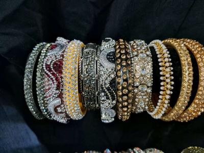 costume Jewelry Bracelets - Thumbnail 5
