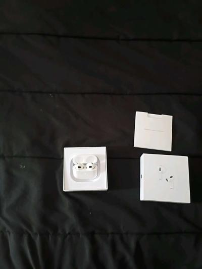 Airpods 3rd generation - Thumbnail 2