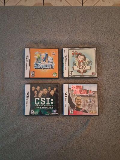 4 Nintendo DS Games for Nintendo DS - Thumbnail 1