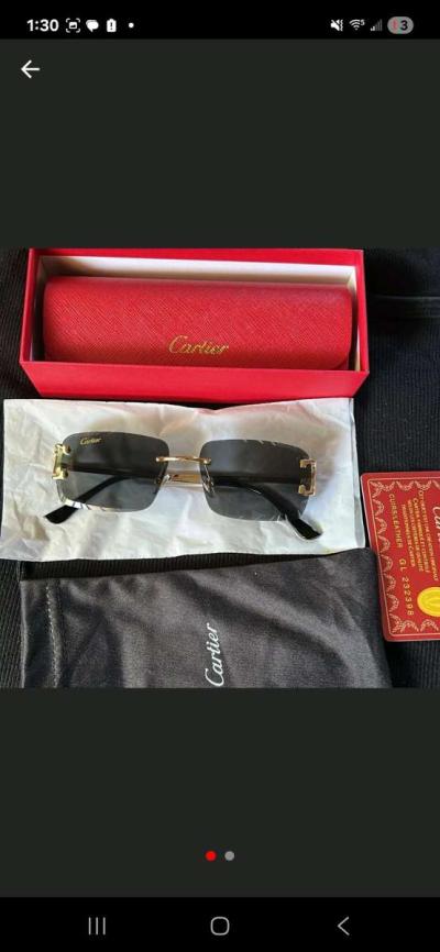Black Cartier sunglasses - Thumbnail 1
