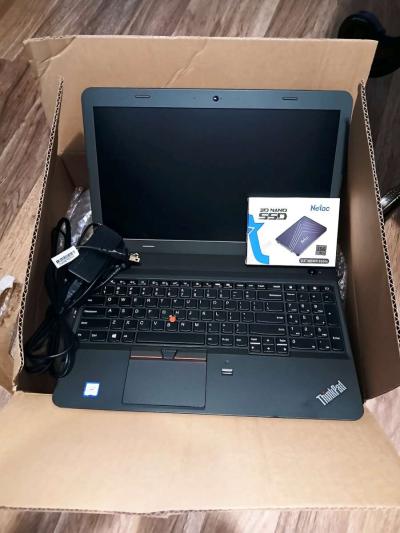 Lenovo thinkpad e560 i5 8gb ram 256GB SSD Like new