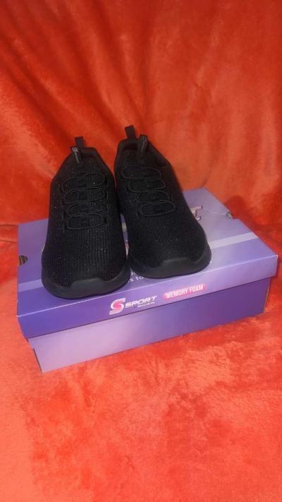 New In Box Skechers Sport black with memory foam womens size - Thumbnail 3
