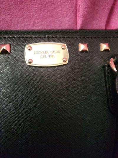Michael Kors Saffiono blacked Leather studded bag - Thumbnail 2
