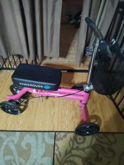 Knee scooter with basket - Tyler, Texas