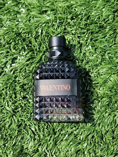 Valentino Born In Roma coral fantasy - Thumbnail 5