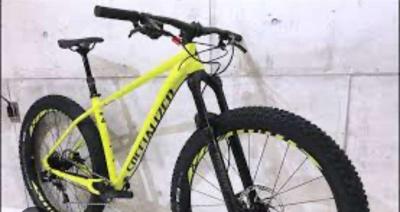 XL Frame 27 inch tires Specialized