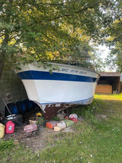 1966 Chris Craft Roamer - Thumbnail 4