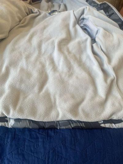 boys jacket size 6 to 7 full zip with two zipper pockets - Thumbnail 2