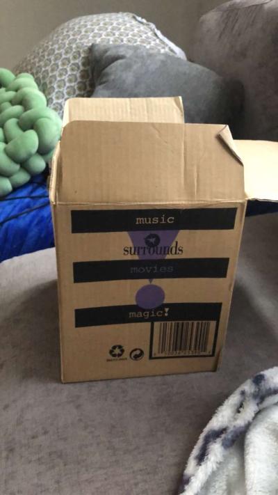 Surround speakers brand new in box - Thumbnail 2