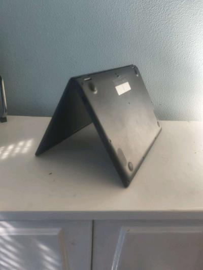 ASUS 14in FHD Laptop 4GB RAM 128GB SSD - Thumbnail 3