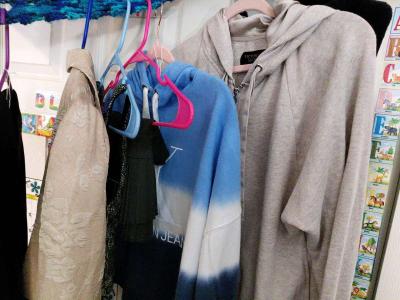 Womans Size Small Clothing bundle 18pc - Thumbnail 2