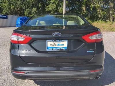 Used 2013 Ford Fusion SE - Thumbnail 3