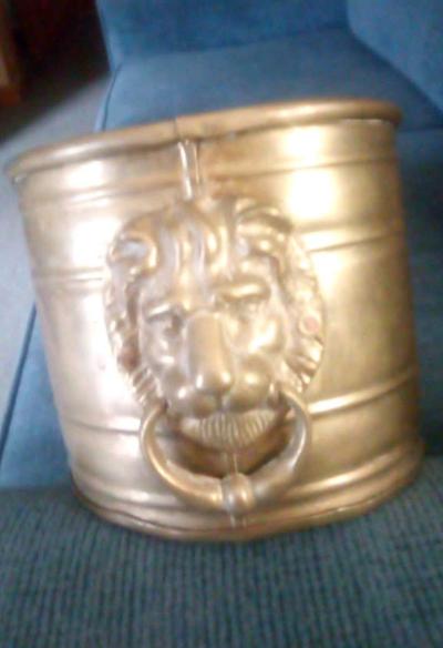 Antique brass planter - Thumbnail 2