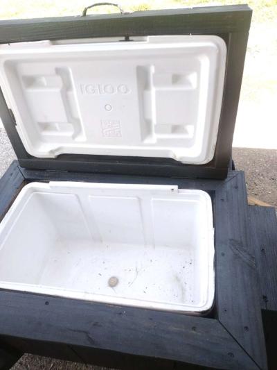 hand made cooler - Thumbnail 2