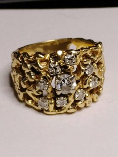 vintage 14k Gold Nugget Ring with 9 Brilliant White Diamonds - Thumbnail 1