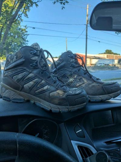 hiking bootsmens size 8 - Thumbnail 3