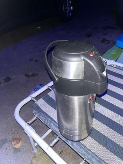 OGGI Coffee Tea Push Dispenser Carafe - Thumbnail 3