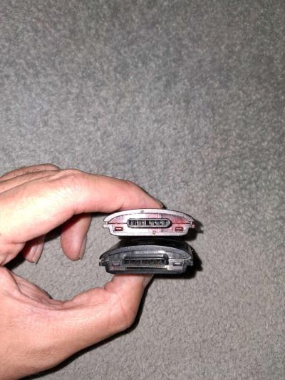 2 Xbox Memory Cards for Original Xbox - Thumbnail 4