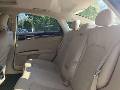 Used 2013 Ford Fusion SE - Thumbnail 5