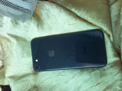 iPhone8 - Thumbnail 2