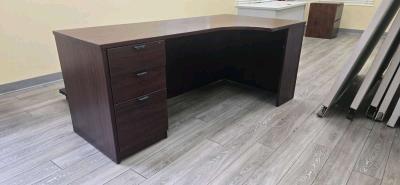 two desk - Thumbnail 3